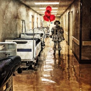 Pennywise “IT” costume 🤡